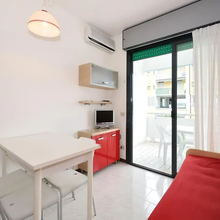 Apartman In With Balcony Bibione