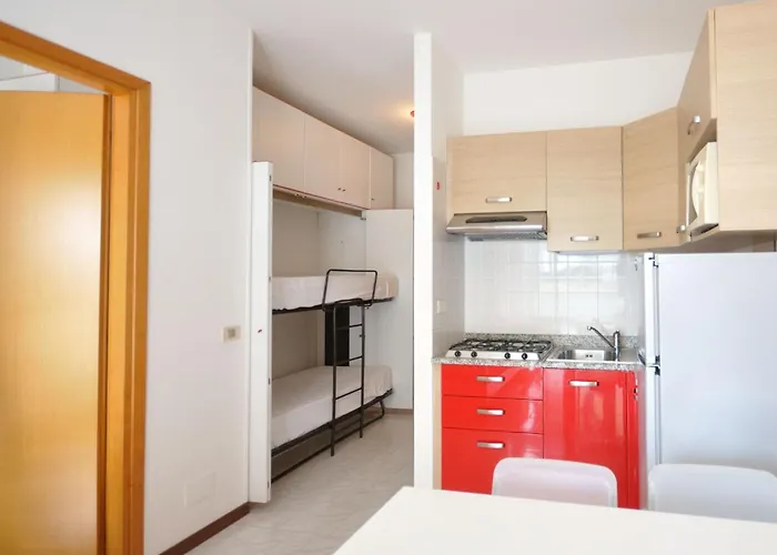 In With Balcony Apartment *